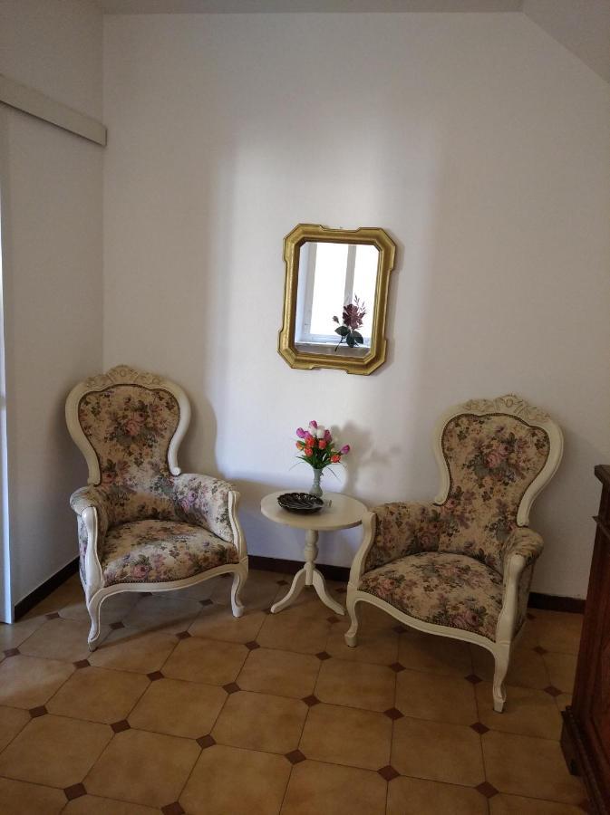 Casa Mariuccia A Due Passi Dal Mare Apartment Finale Ligure Exterior photo